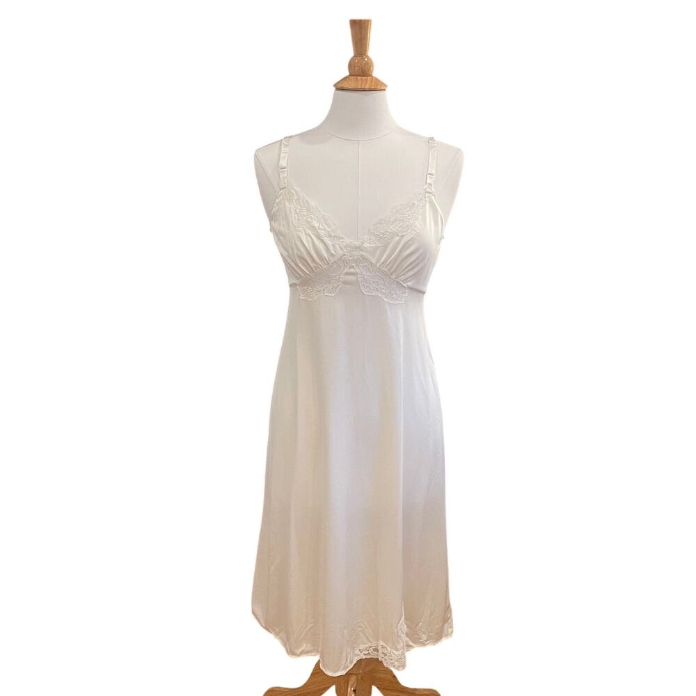 Vintage Shadowline White Slip Dress, Lace Detail, Minimalist, Coquette, 36 Tall